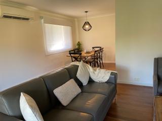 3BR Comfy Home, Gym & Garden in The Gap - - 6
