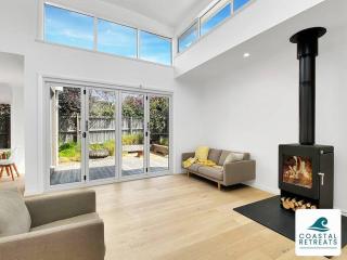 Seclusion in The Crescent - Inverloch - 2
