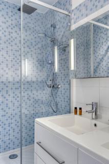 3 Rooms with Sea View Terraces in Peace - 9