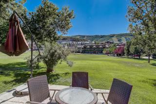 Park Ave Getaway by AvantStay Cozy Cottage Close to Main Street Town Ski Lift - Park City - 8