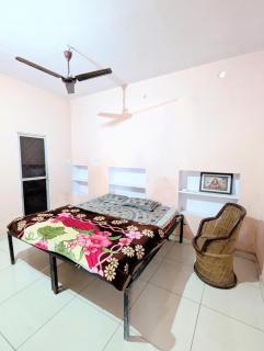 HOTEL THE PUSHKAR FLOWER - 8