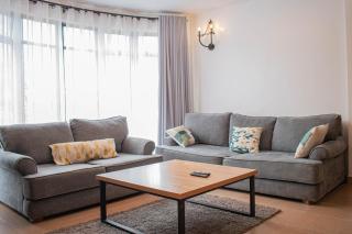 Hause - Nakuru - 1