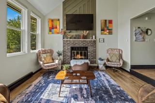 Strawberry Shores by AvantStay Lakefront Private Beach - Long Pond - 3