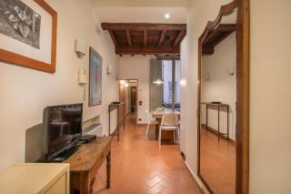 Classic Apartment 2 steps from the Duomo - Florence - 8