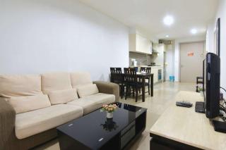 Modern 2BR Fairlane Retreat Steps from Lot 10 - Kuala Lumpur - 9