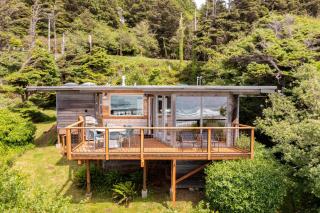 Sunset Cove by AvantStay Beachfront w Balcony - Arch Cape - 9