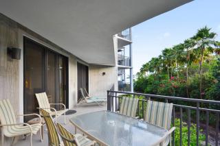 Atlantic Paradise by AvantStay Great Location w Balcony Outdoor Dining Shared Pool Hot Tub - Key West - 6