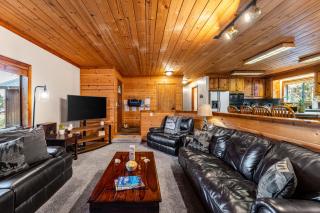 Whiskey Springs by AvantStay Classic Cabin Near Tahoe Donner Ski Area - Truckee - 6