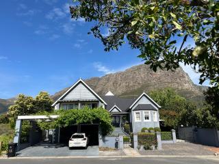 Mont Vue Manor - 0