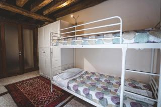 Raphael's Garden House - Venice - 3