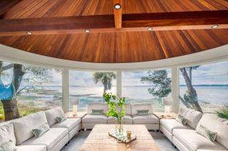 10-acre Private Island Sleeps 26 Pool Golf Cart Buck Island by AvantStay - Hilton Head Island - 7