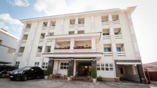 Fortune Surin Hotel - Surin - 9