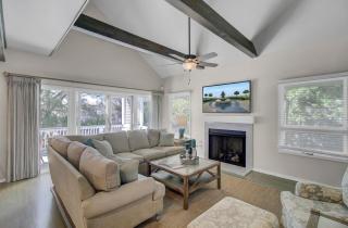 3704 Cameron by AvantStay Pool Bar Multiple Balconies - Isle of Palms - 4