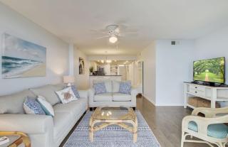 322 D Shipwatch by AvantStay Community Pool Access Close to Beach - Isle of Palms - 5