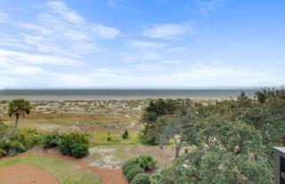 322 D Shipwatch by AvantStay Community Pool Access Close to Beach - Isle of Palms - 6