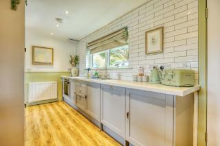 New Build Lodge With Stunning Views of Loch Awe - 2