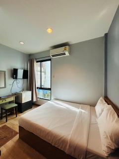 The LODGE BKK Hostel - Banguecoque - 9