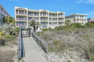 301 Ocean Palms by AvantStay Ocean Front Home w Amazing Sea Views - Isle of Palms - 6