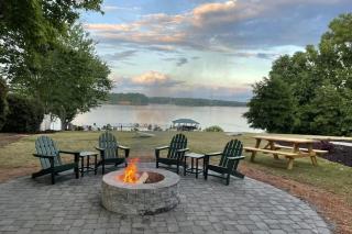 Azalea Retreat - The Cottage by AvantStay Pool - Lake Norman of Catawba - 1