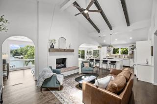 Hummingbird Home by AvantStay Boat House Dock - Statesville - 9
