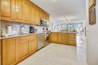 Dune Wind South by AvantStay Communal Pool Hot Tub Gated Community Close to Smathers Beach Month Long Stays Only - Key West - 7