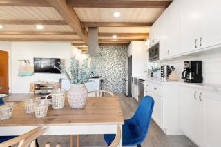 Mission Point 2 by AvantStay Mission Beach Home w Large Balcony Steps to Beach - San Diego - 6