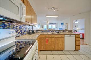 Salt Sun by AvantStay Beach Access Pool - Port Aransas - 1