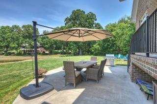 Dock Holiday by AvantStay Custom Home New Dock - Huntersville - 2