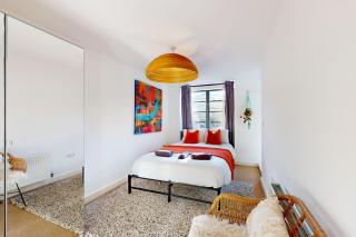 Spacious 2BR With Private Balcony on Regent's Canal - Londra - 7