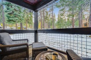 Arroyo by AvantStay Peaceful Mountain Townhouse w Large Private Balcony - Kingswood Estates - 0
