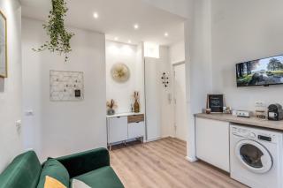 St Peter Miracle Suite - 1