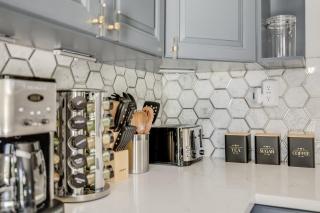 Tidal by AvantStay Gorgeous Home Close to Beaches w Pool - 1