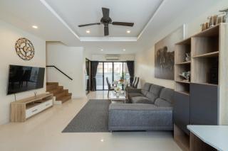 Awesome 3bd Townhouse with a patio - Phuket - 2