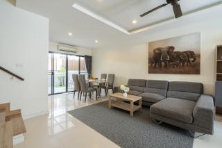 Awesome 3bd Townhouse with a patio - Phuket - 3