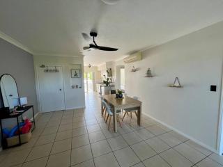 Resort Style Holiday Unit - Trinity Beach - 7