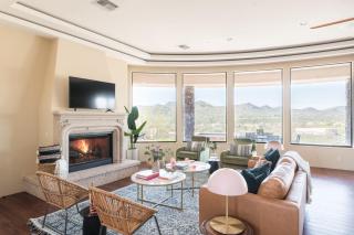 Sunbeam by AvantStay Elegant Private Desert Home w Infinity Pool Spa View - Cave Creek - 2