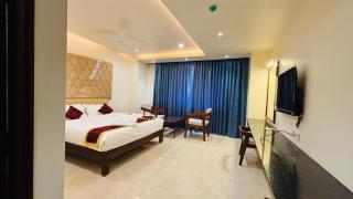 MK Naidu Hotel &Conventions Center - Warangal - 7