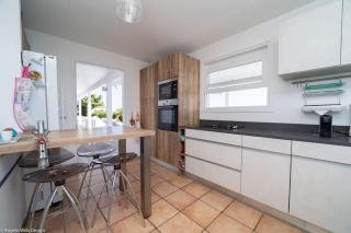 Relaxing Deluxe Villa to Enjoy Nature and the Seas - 5