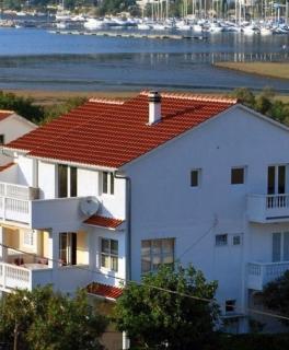 Apartments Franciska & Tihomir: - Supetarska Draga - 0