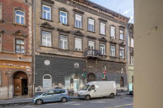 Chic Urban Retreat Bacso - Budapest - 5