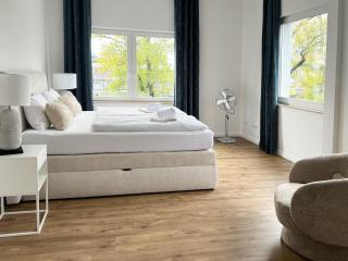 Große Ferienwohnung mit traumhaftem Hafenblick von "Momentic" - Neustadt in Holstein - 8