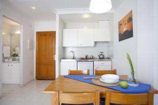 Apartamento Estándar 3 - 3