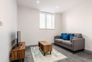 Bright & Cosy Apartment in Leeds! Free Parking - 0