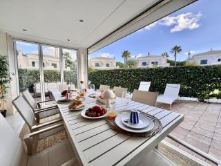 Vilamoura Deluxe Villa with Pool by Homing - Vilamoura - 1