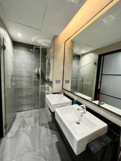 #221 M101 Dang Wangi KLCC View Pool By Livin - Kuala Lumpur - 5