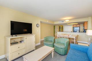 Oceanfront 3 Bedroom Condo- Newly Renovated-Compass Cove North 1416 - Myrtle Beach - 3