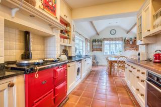 Beautiful Country House with Forest View & Garden - Norleywood - 5