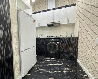 Black Suite Apartment - Bakoe - 2