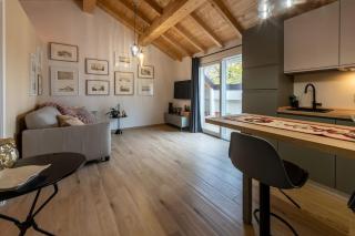 Bright Hall apartment Reggio Emilia Centro Storico - Reggio Emilia - 0