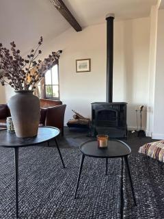 Charming One Bedroom Apartment near a Forest - 4